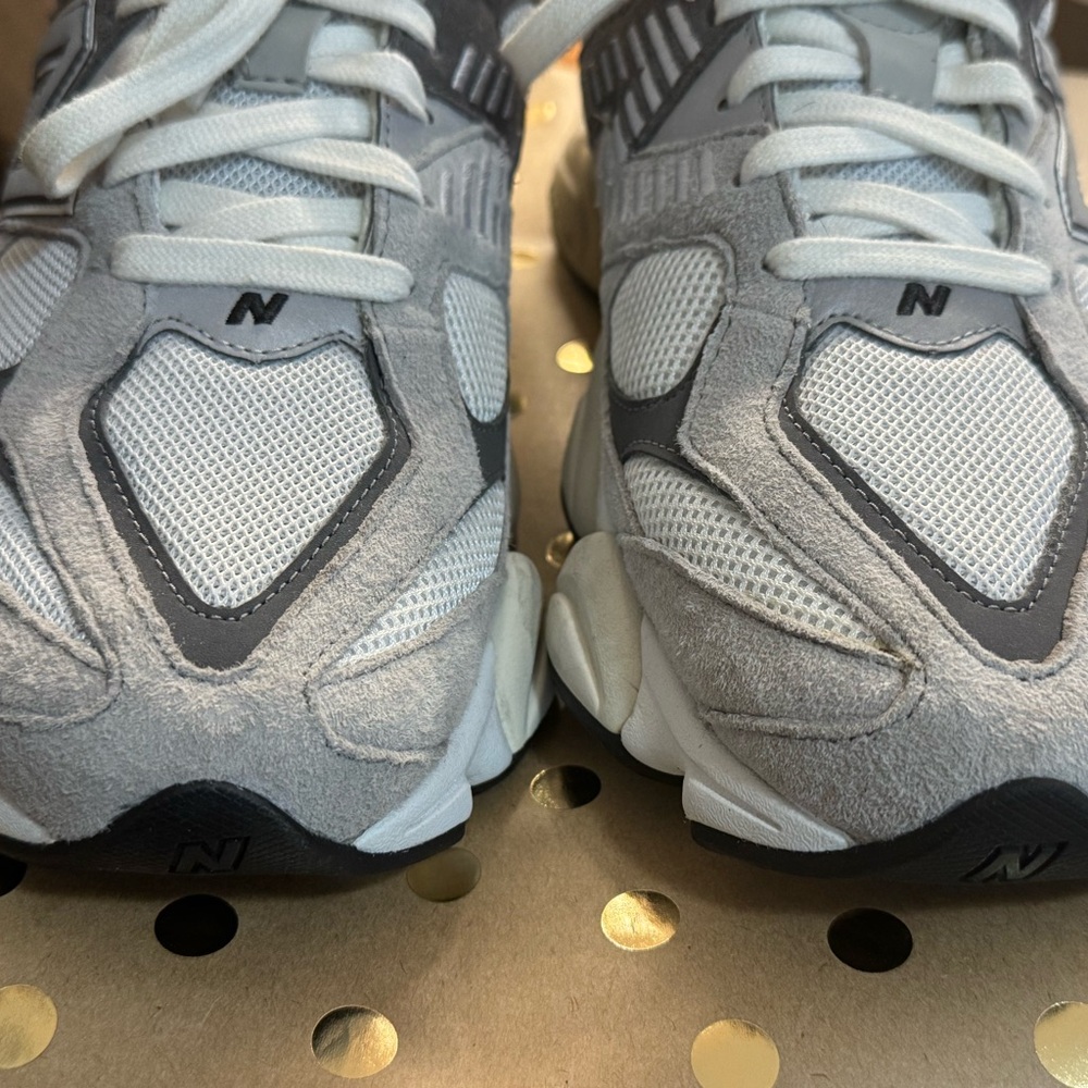 New Balance Gray and White Sneakers - Picture 4 of 5